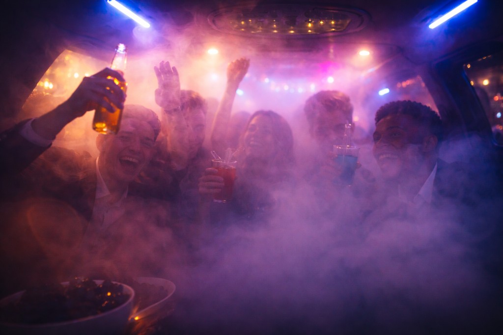 Soirée étudiante le jeudi en limousine